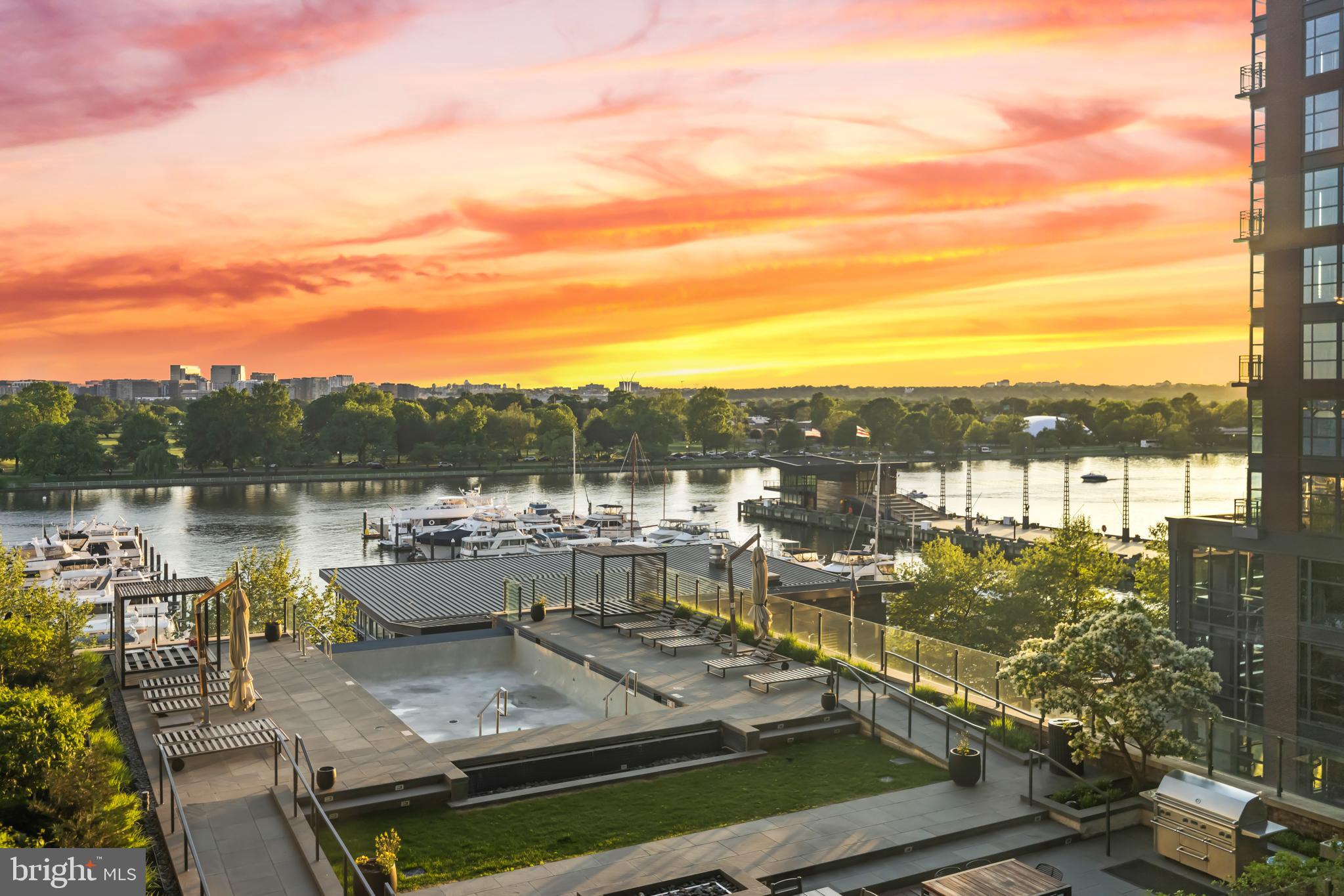 45 SUTTON SQUARE SW 503