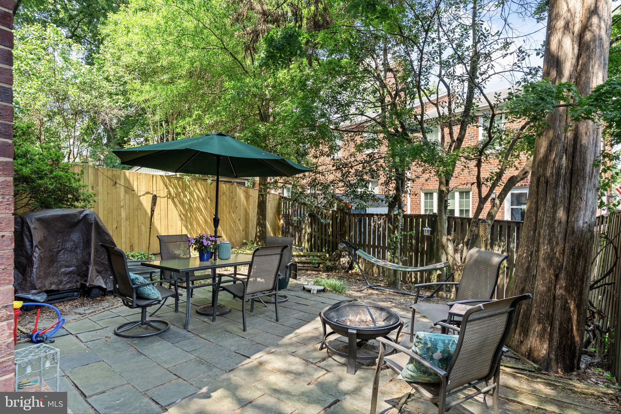 WARWICK VILLAGE - Residential