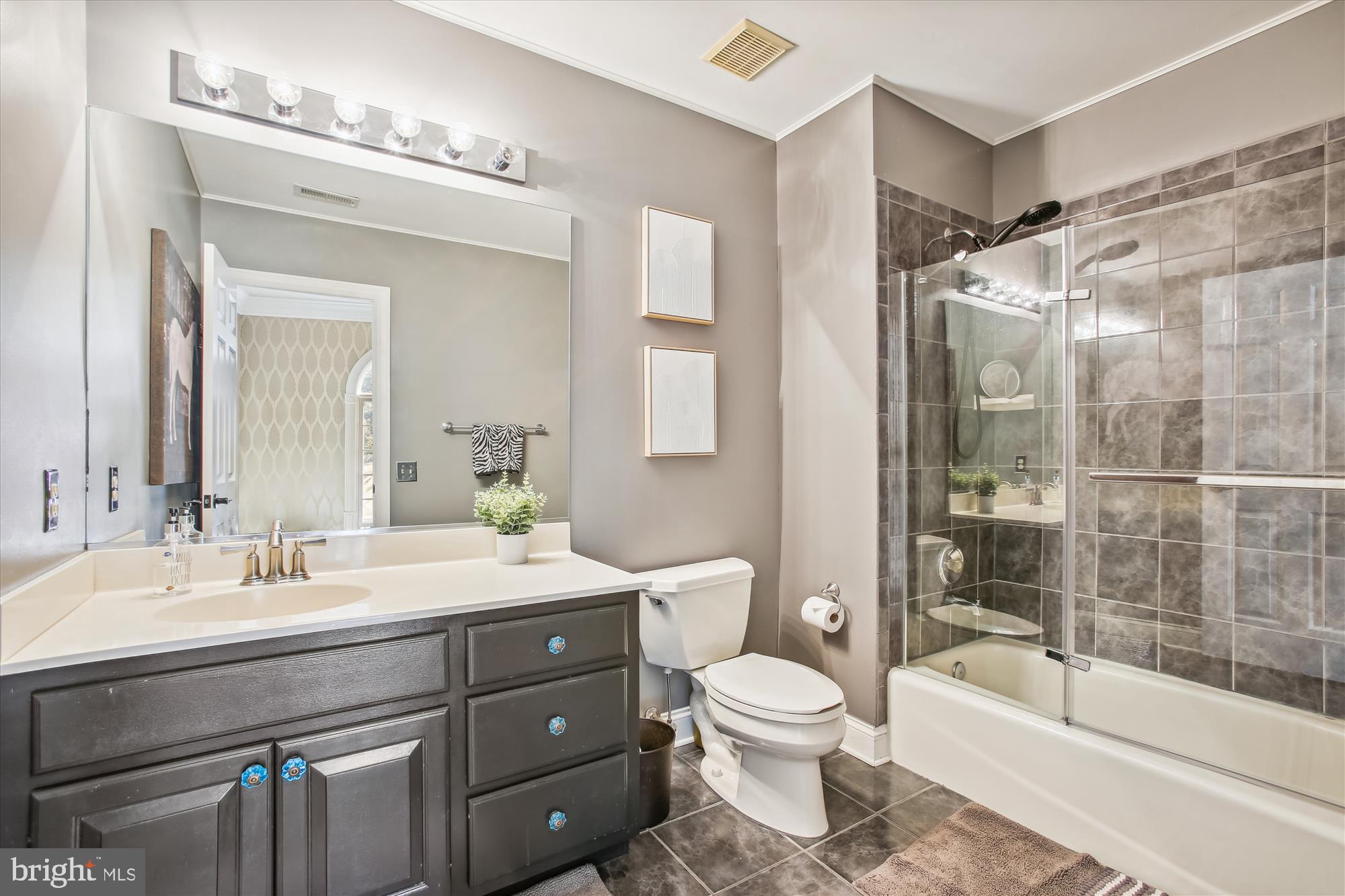 RIVERVIEW AT MOUNT VERNON - Residential