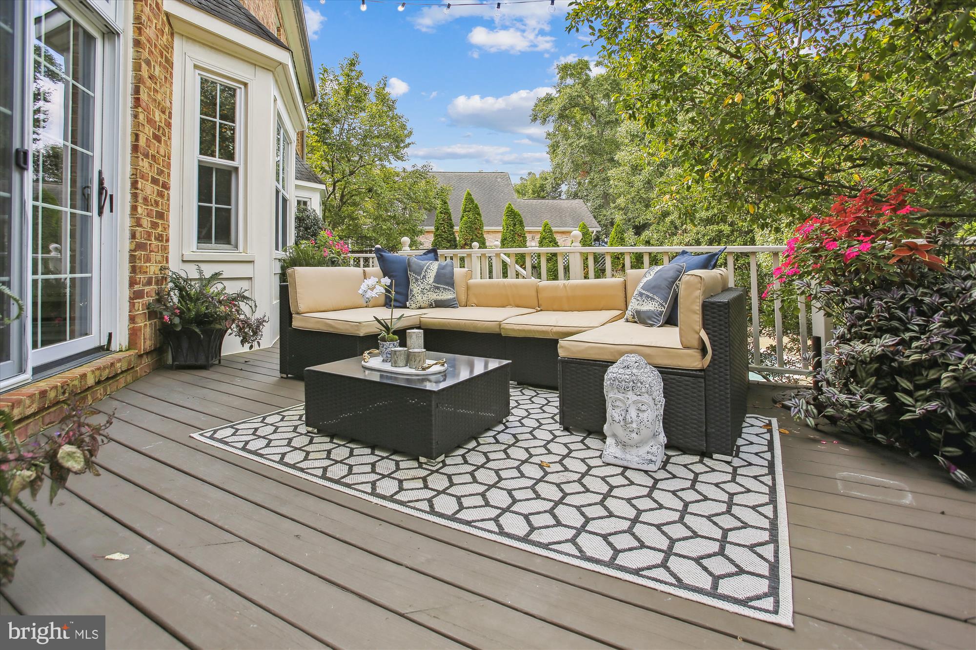 RIVERVIEW AT MOUNT VERNON - Residential