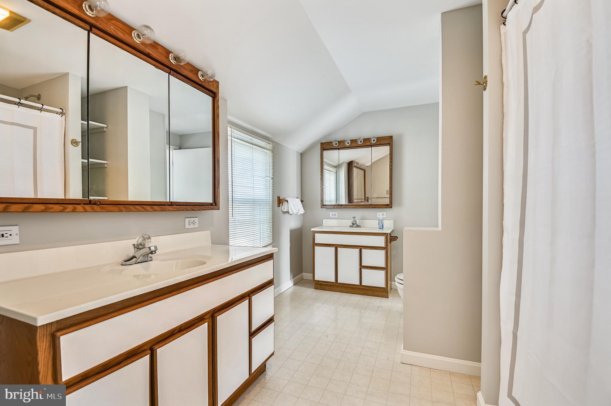 PARKVILLE - Residential