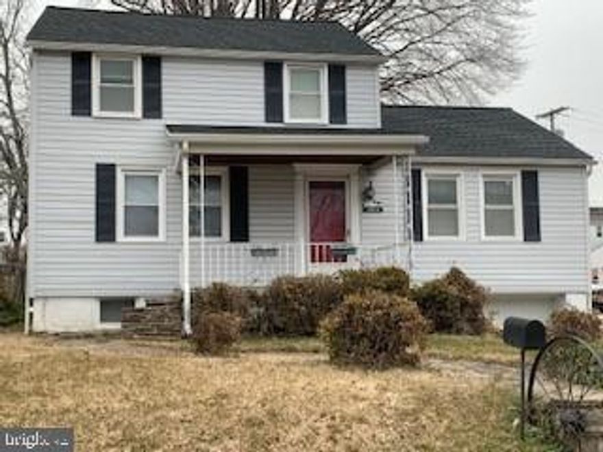 Well maintained single family 3 bedroom, 2 bath home in convenient Parkville, Maryland.   Fresh carpet and paint throughout home.   Main level features open living room, dining room and kitchen with breakfast island, 2 generous size bedrooms and a full bath.   Upper level has large primary bedroom and full bath, 2 large closets and additional storage space.  Lower level partially finished with build in cabinets, carpet and a workshop with washer/dryer.   One car garage with plenty of room for storage.   Screened-in porch off kitchen provides space for outdoor living.   Nice size lot.   Convenient to 695 and I95.