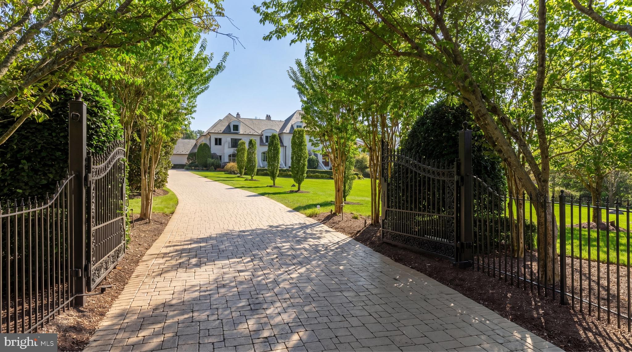 1521 HUNTER MILL ROAD