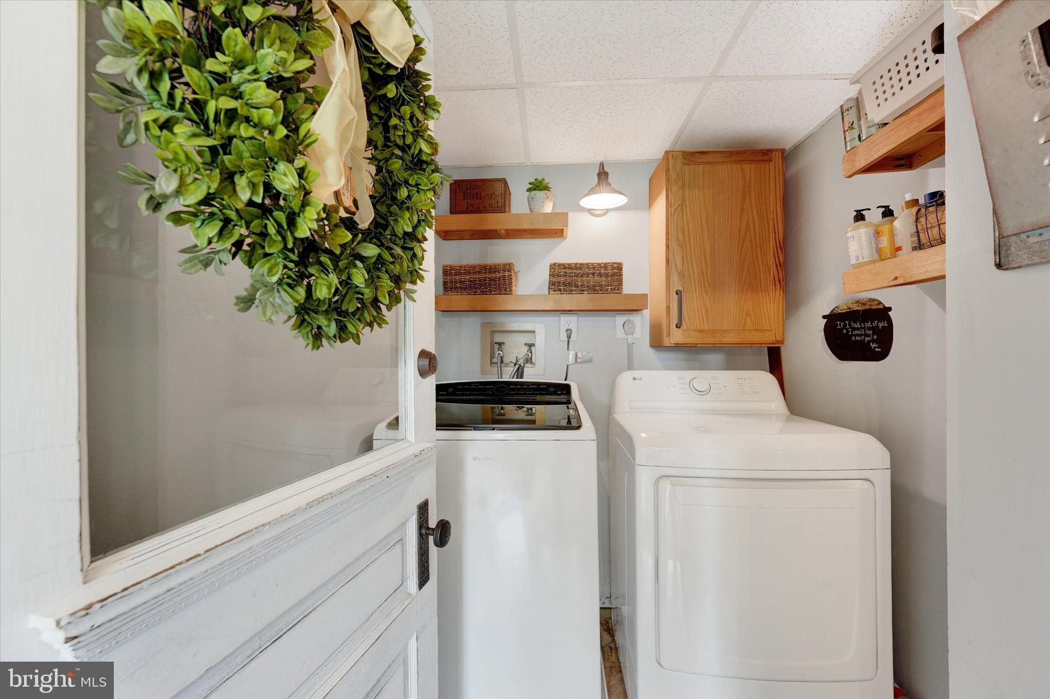 BEAVER RUN KNOLL - Residential