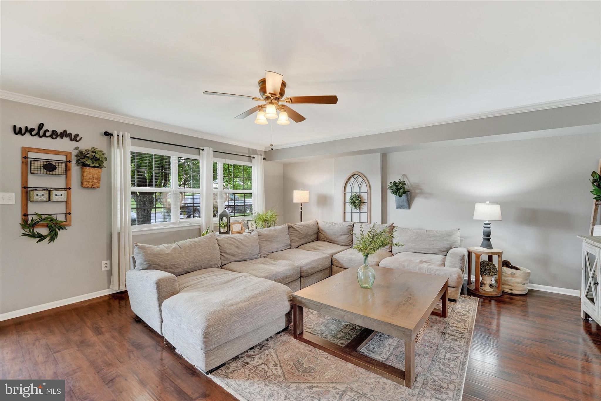 BEAVER RUN KNOLL - Residential