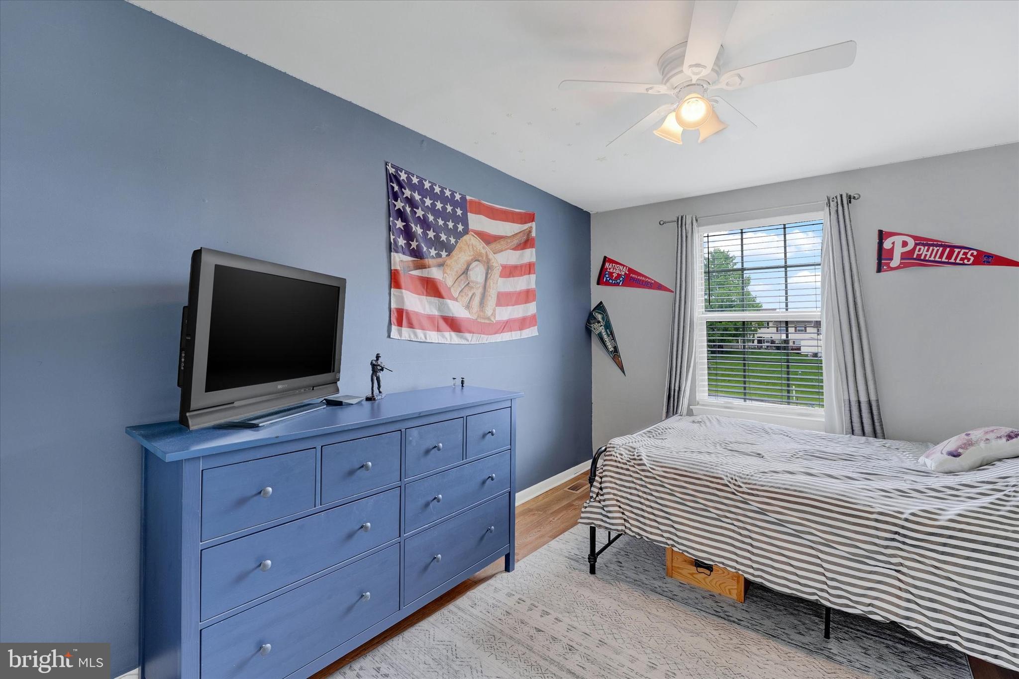 BEAVER RUN KNOLL - Residential