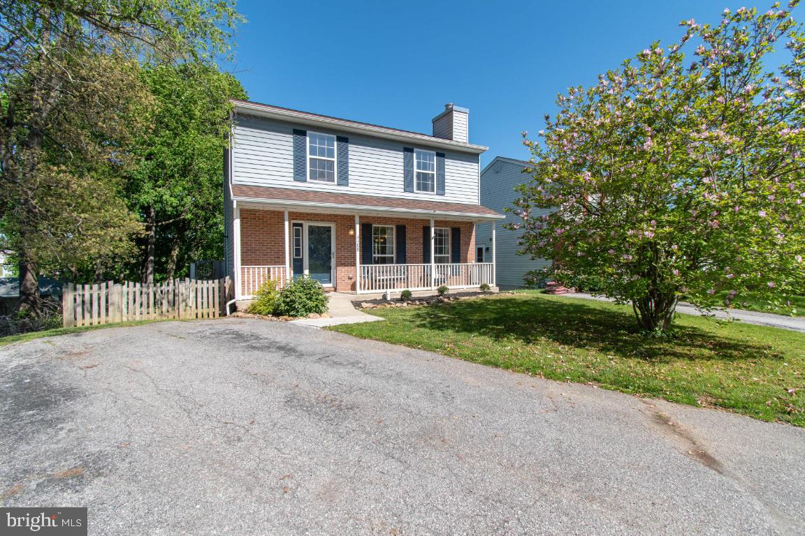 SMALL CROSSINGS - Residential