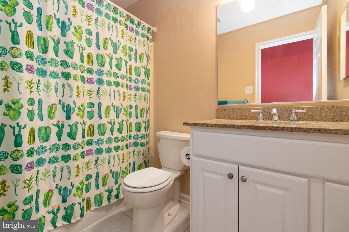 SMALL CROSSINGS - Residential