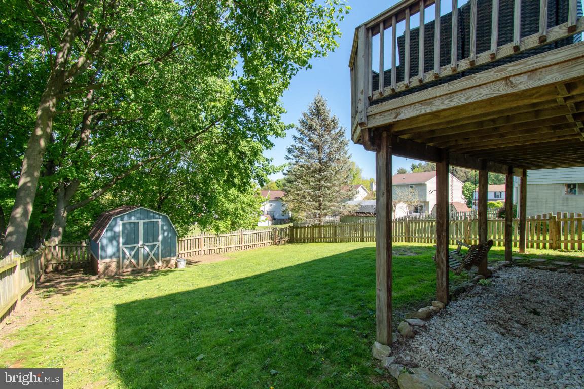 SMALL CROSSINGS - Residential