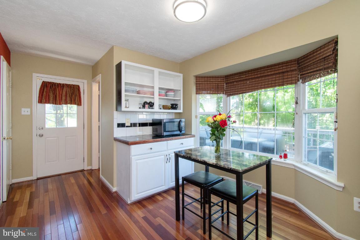 SMALL CROSSINGS - Residential