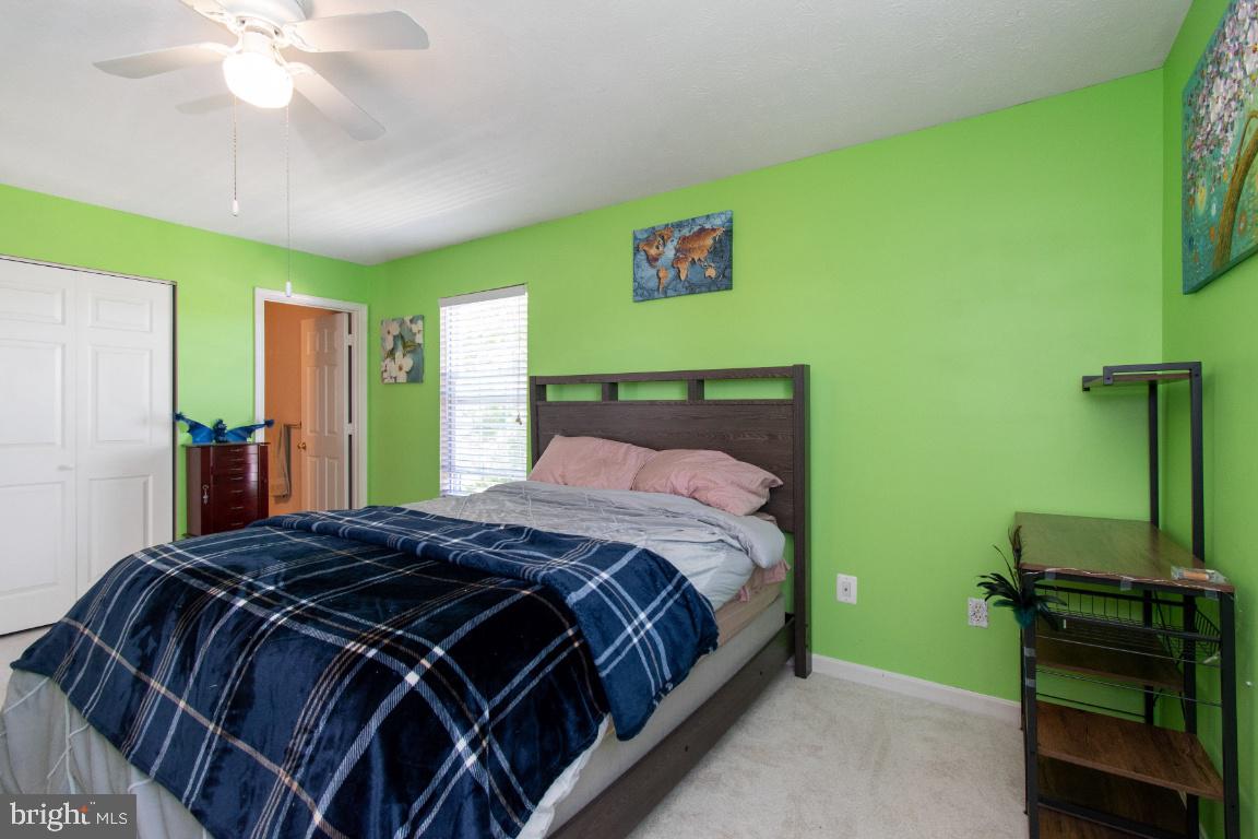 SMALL CROSSINGS - Residential