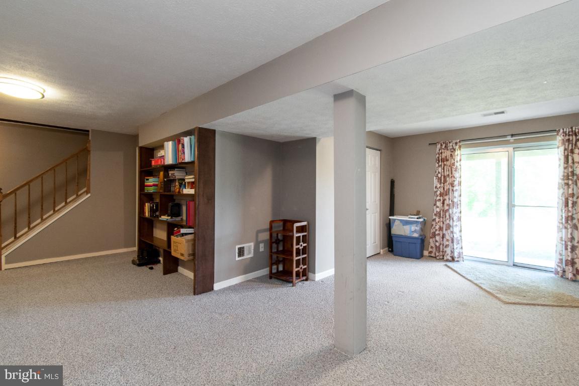 SMALL CROSSINGS - Residential