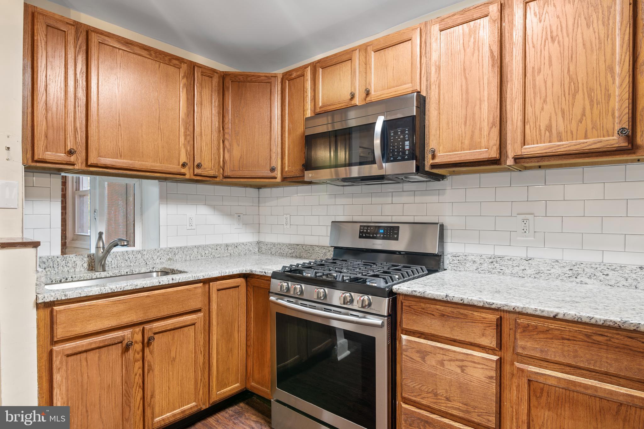 PHILADELPHIA HEIGHTS - Residential Lease