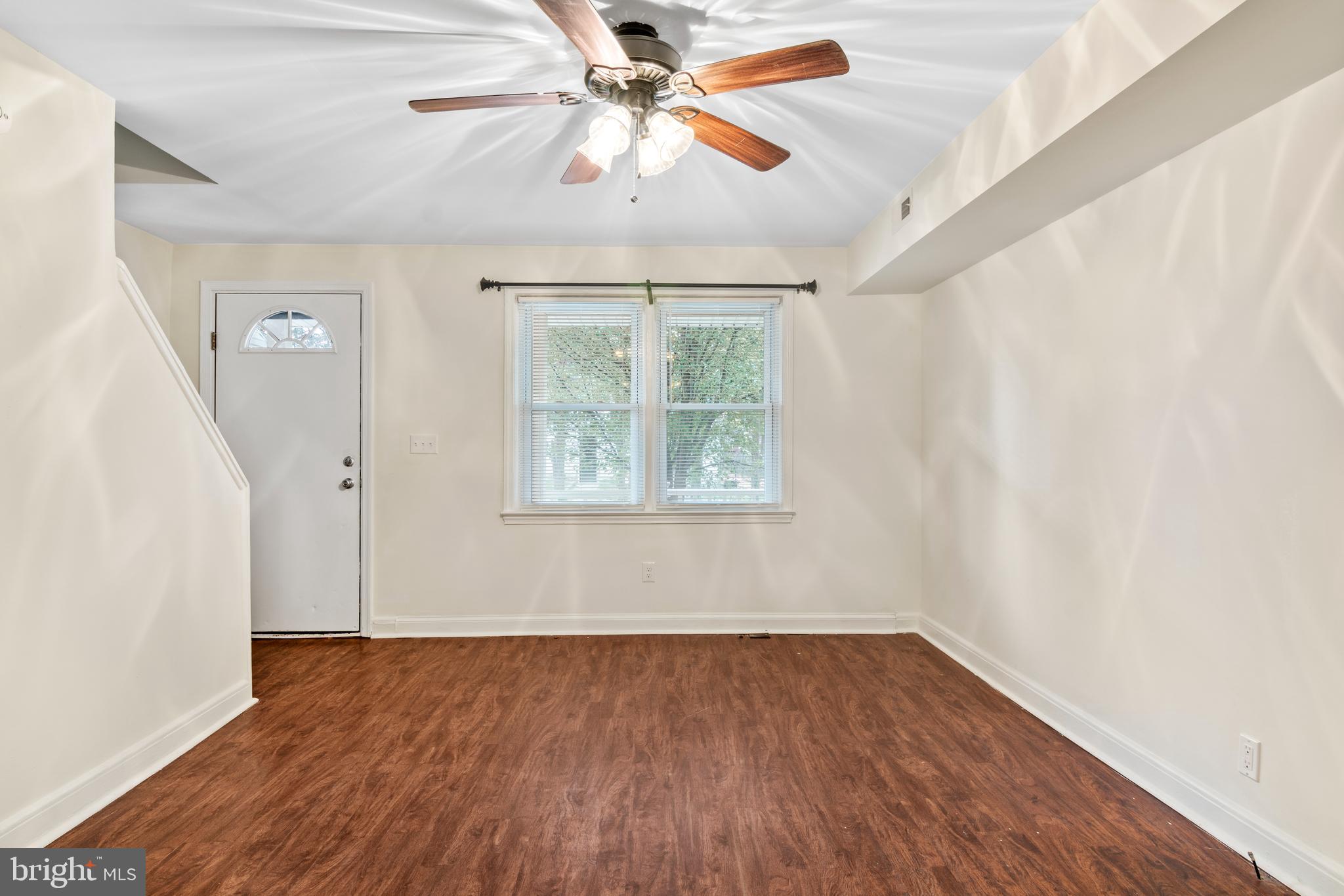 PHILADELPHIA HEIGHTS - Residential Lease