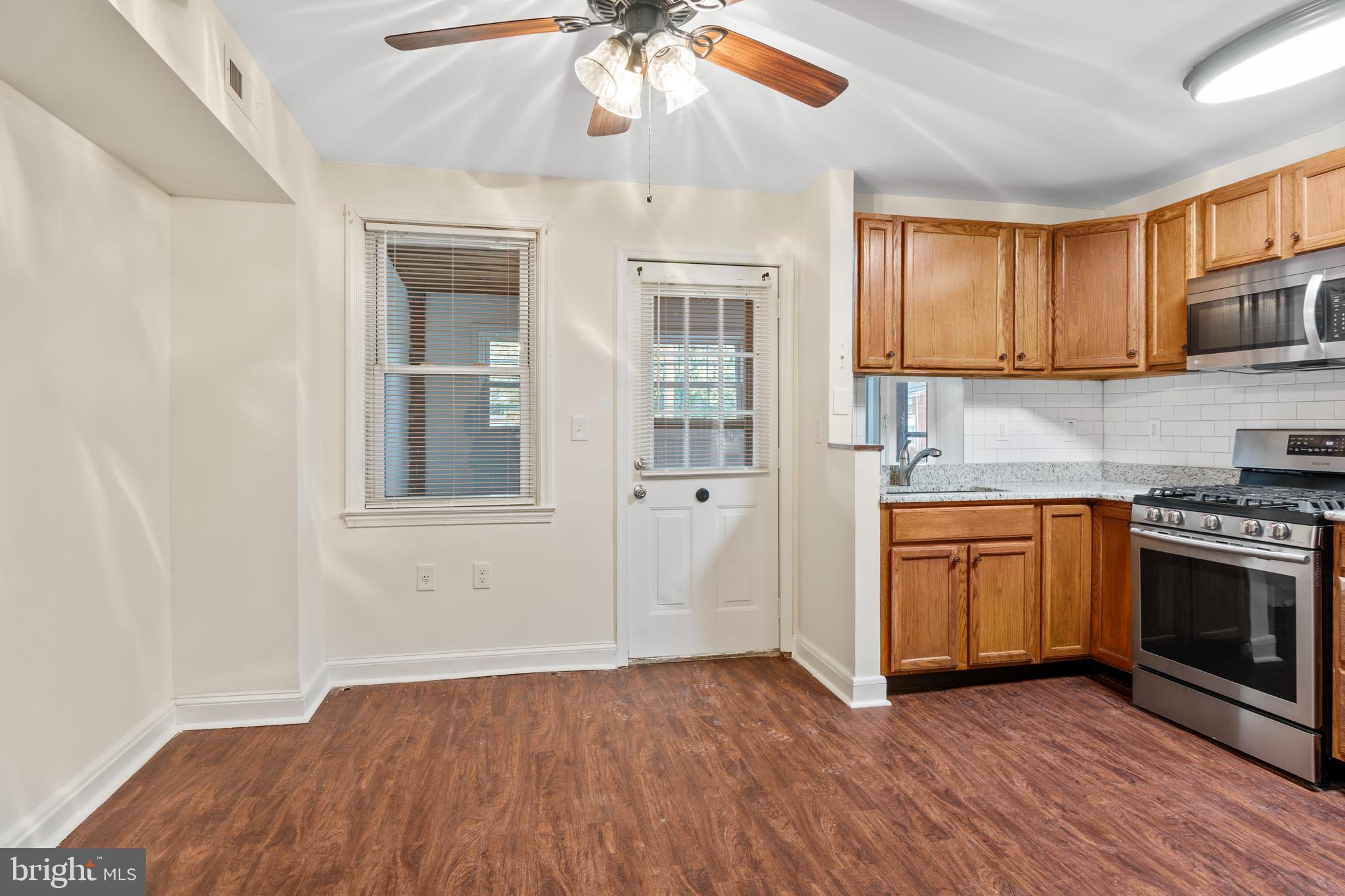 PHILADELPHIA HEIGHTS - Residential Lease