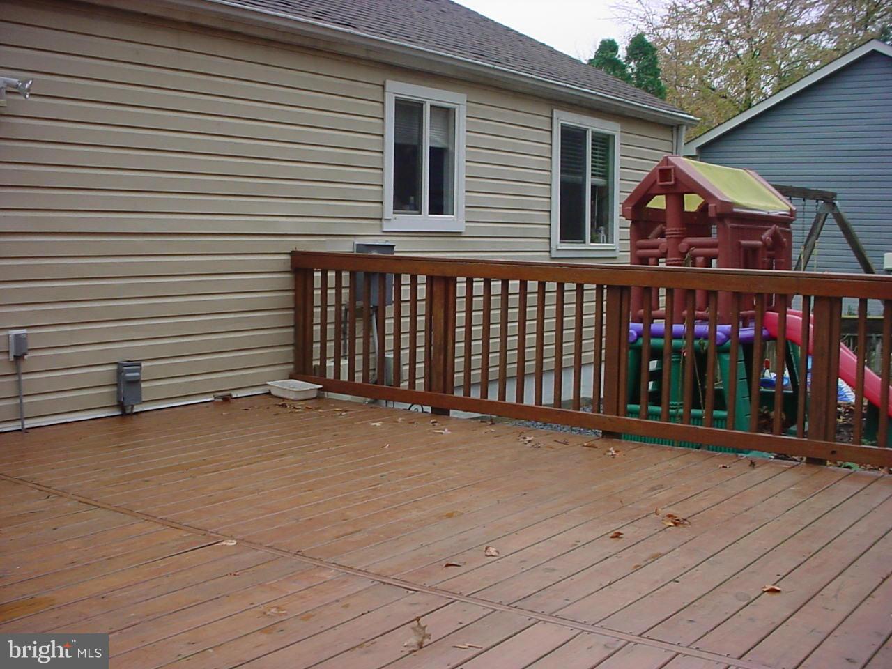 NEWPORT - Residential Lease