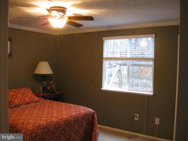 NEWPORT - Residential Lease