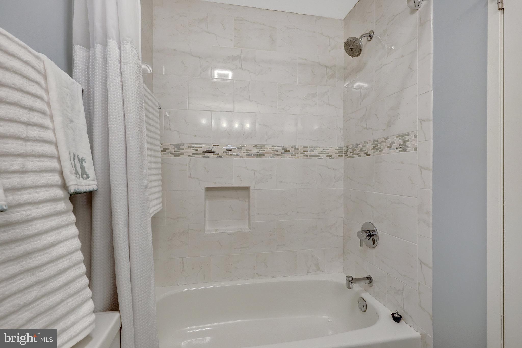 WESTCOVE - Residential