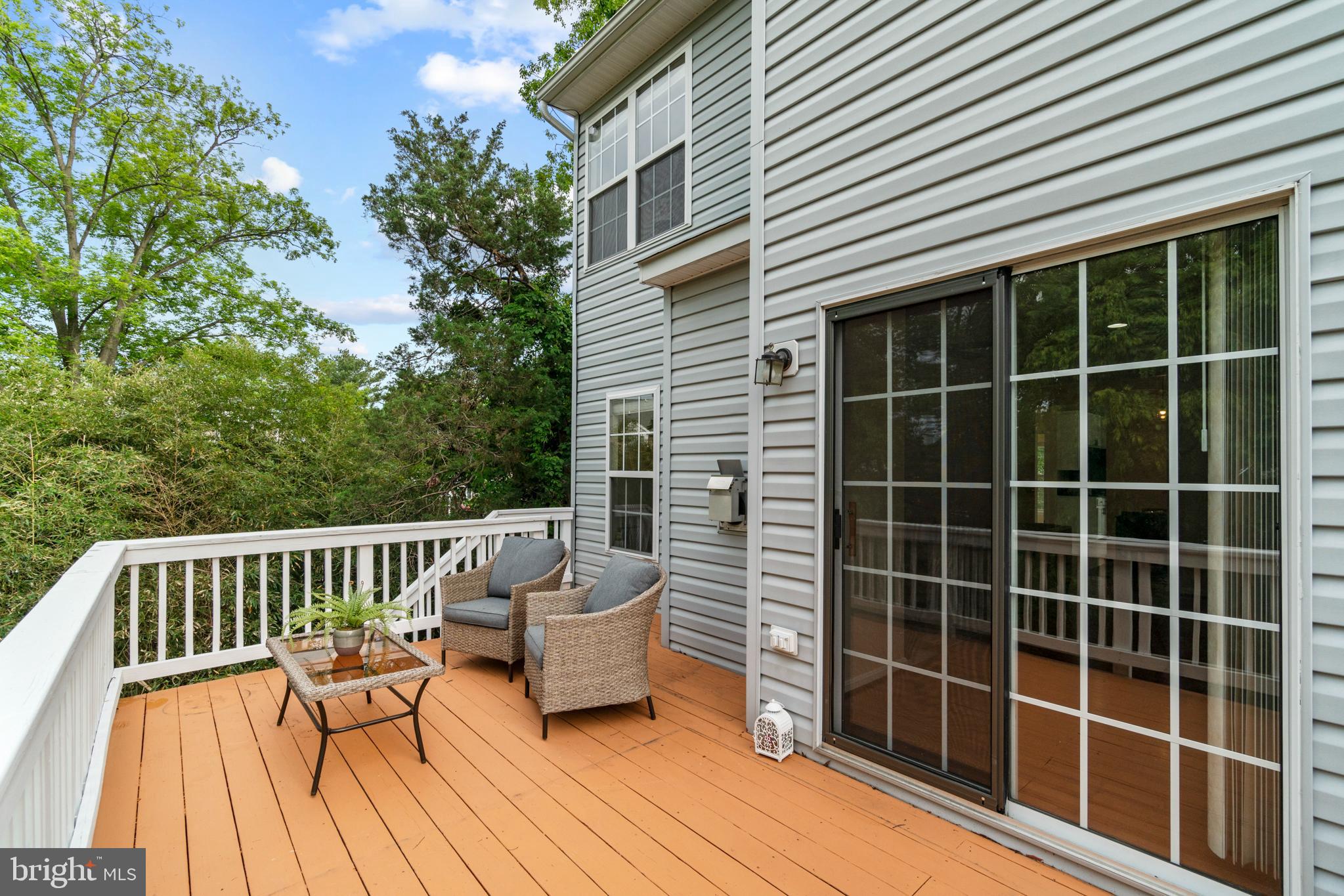 SUGARLAND OAKS - Residential