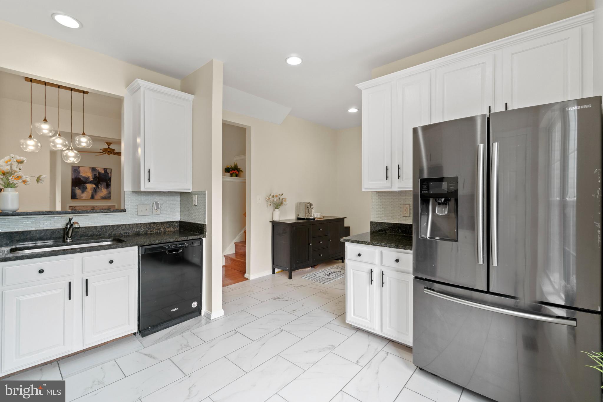 SUGARLAND OAKS - Residential