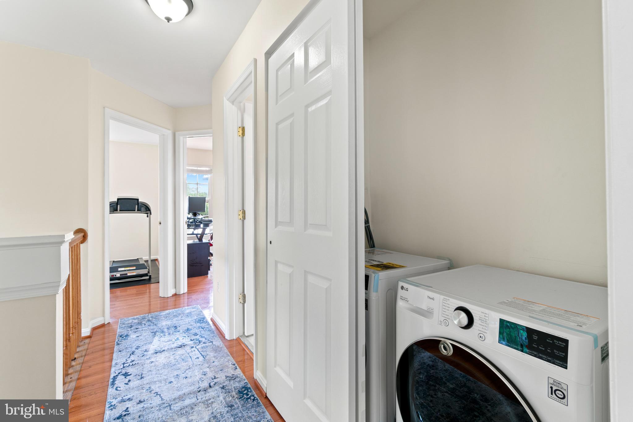 SUGARLAND OAKS - Residential