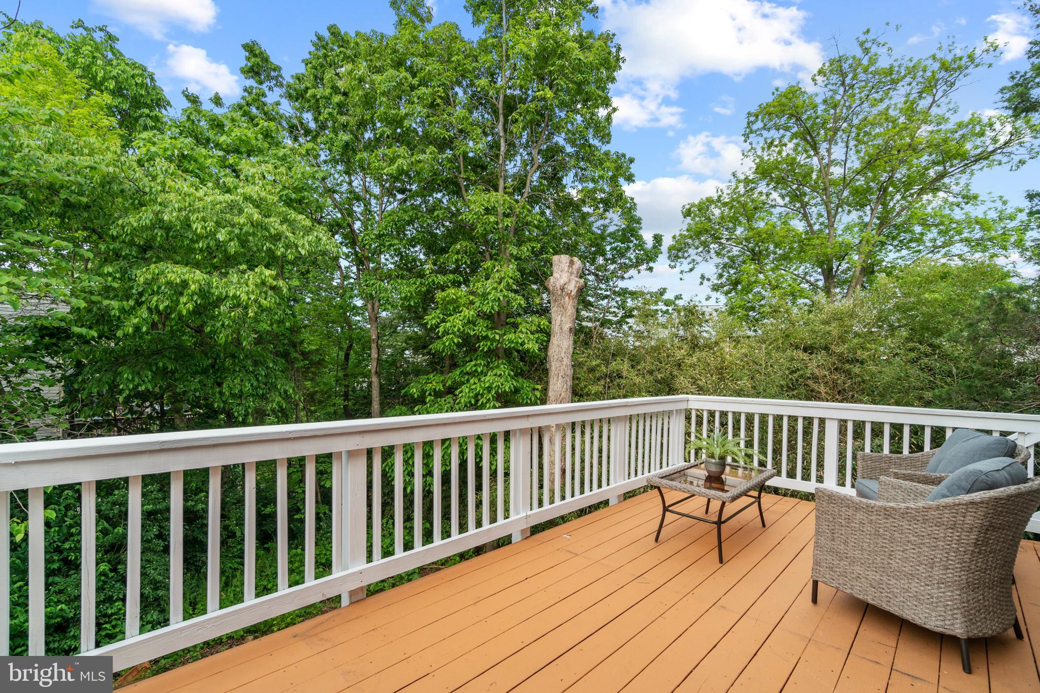 SUGARLAND OAKS - Residential