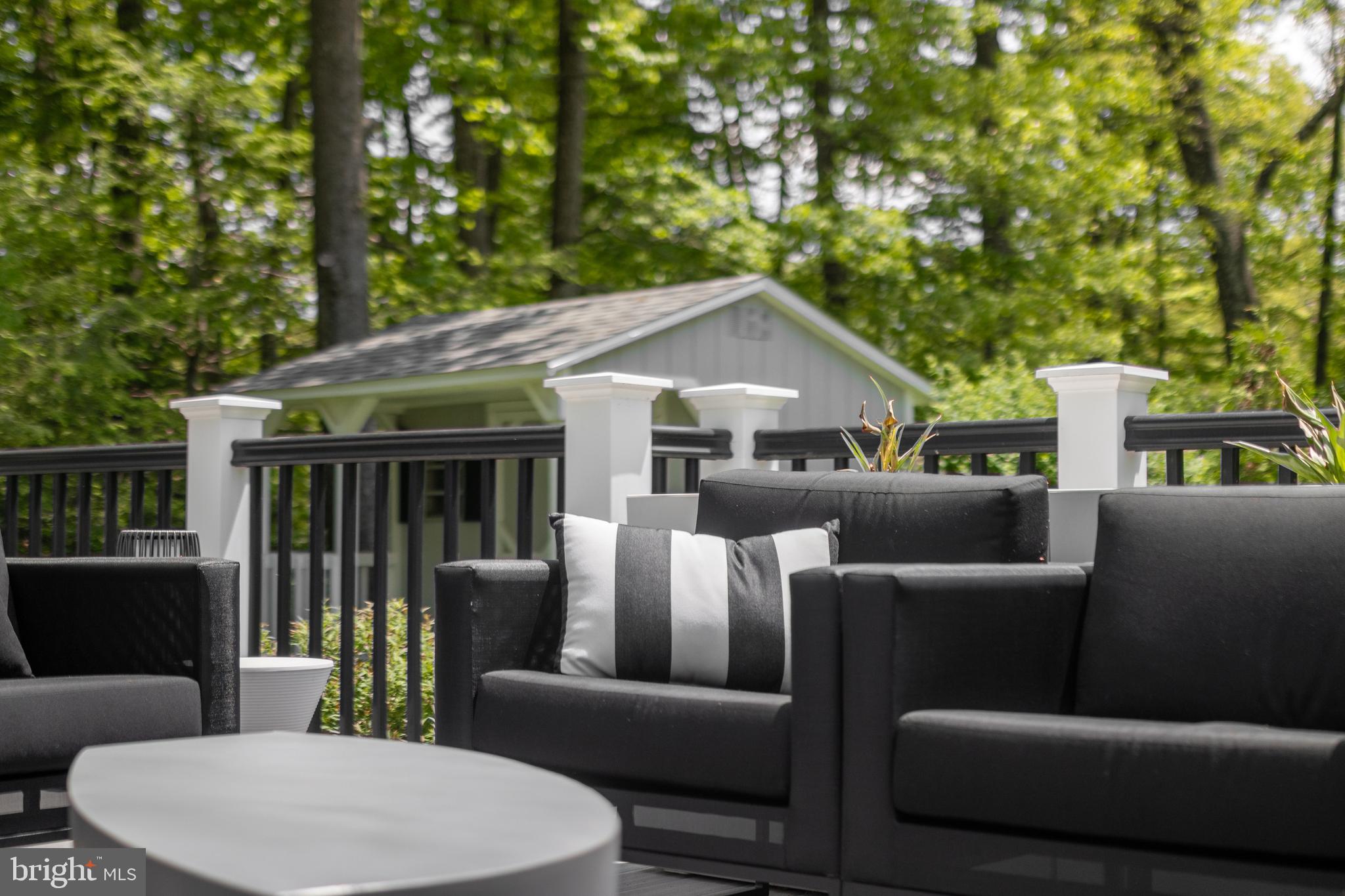 PARK FOREST VILLAGE - Residential