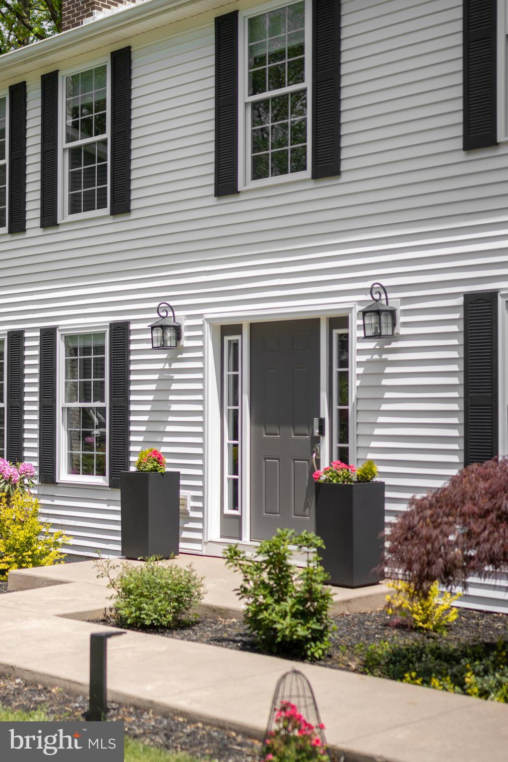 PARK FOREST VILLAGE - Residential