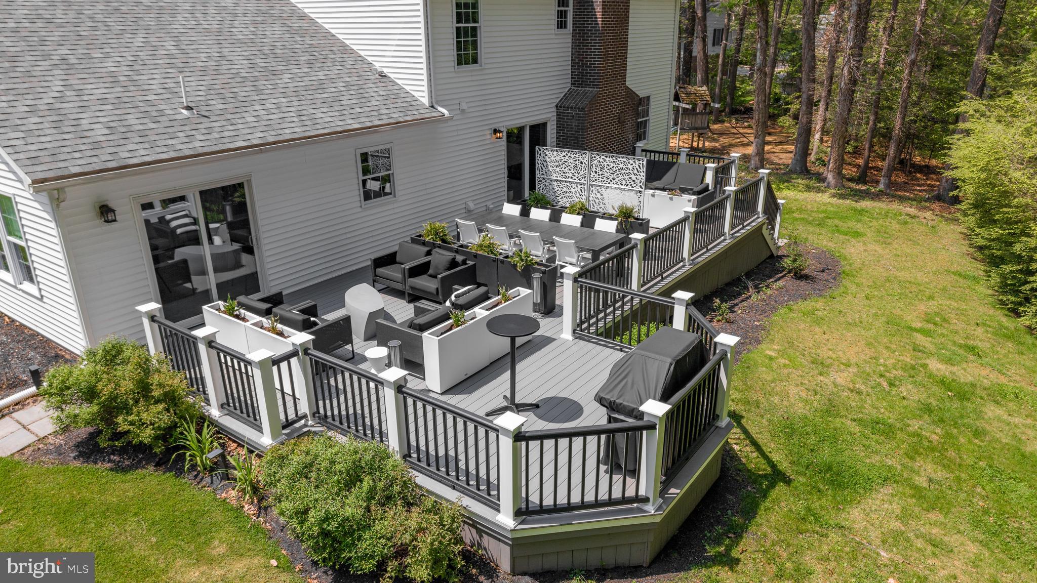 PARK FOREST VILLAGE - Residential