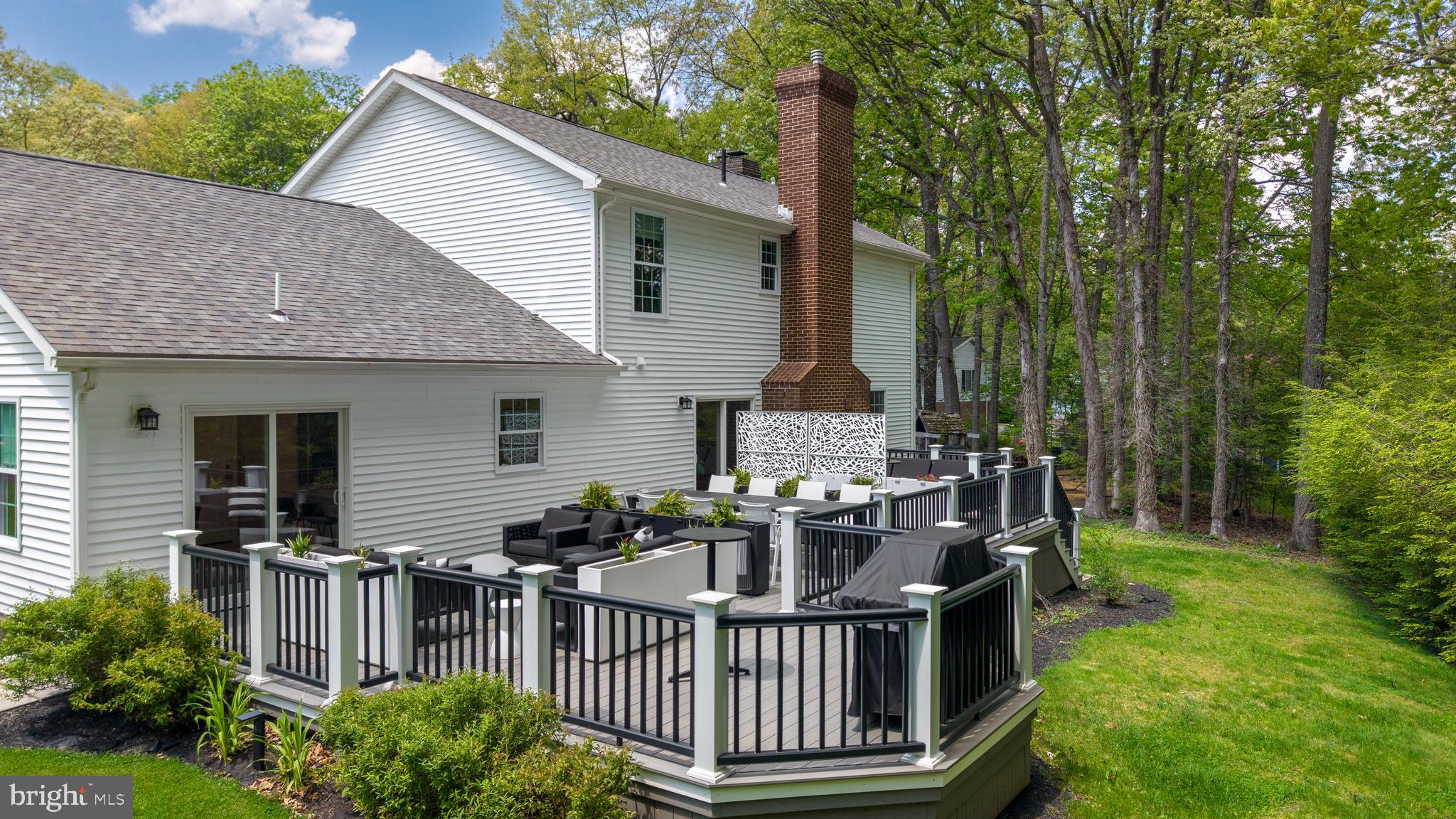 PARK FOREST VILLAGE - Residential