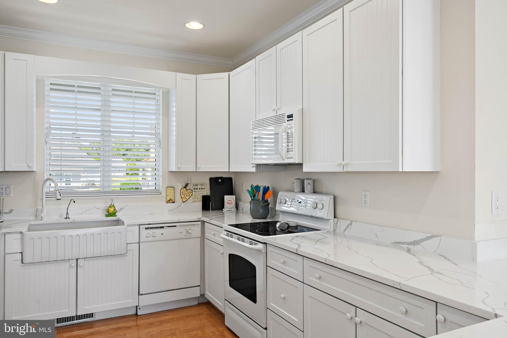 37322 HIDDEN BAY DRIVE