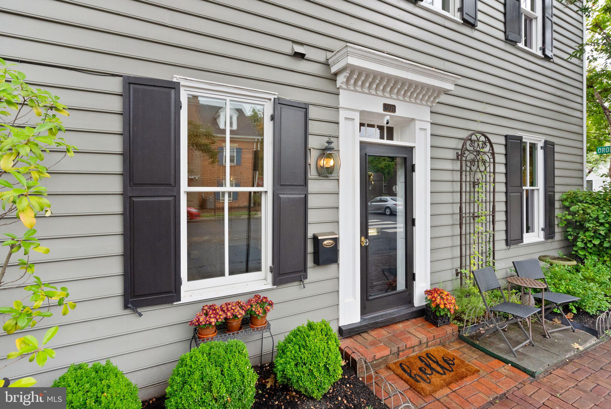 OLD TOWN ALEXANDRIA - Residential