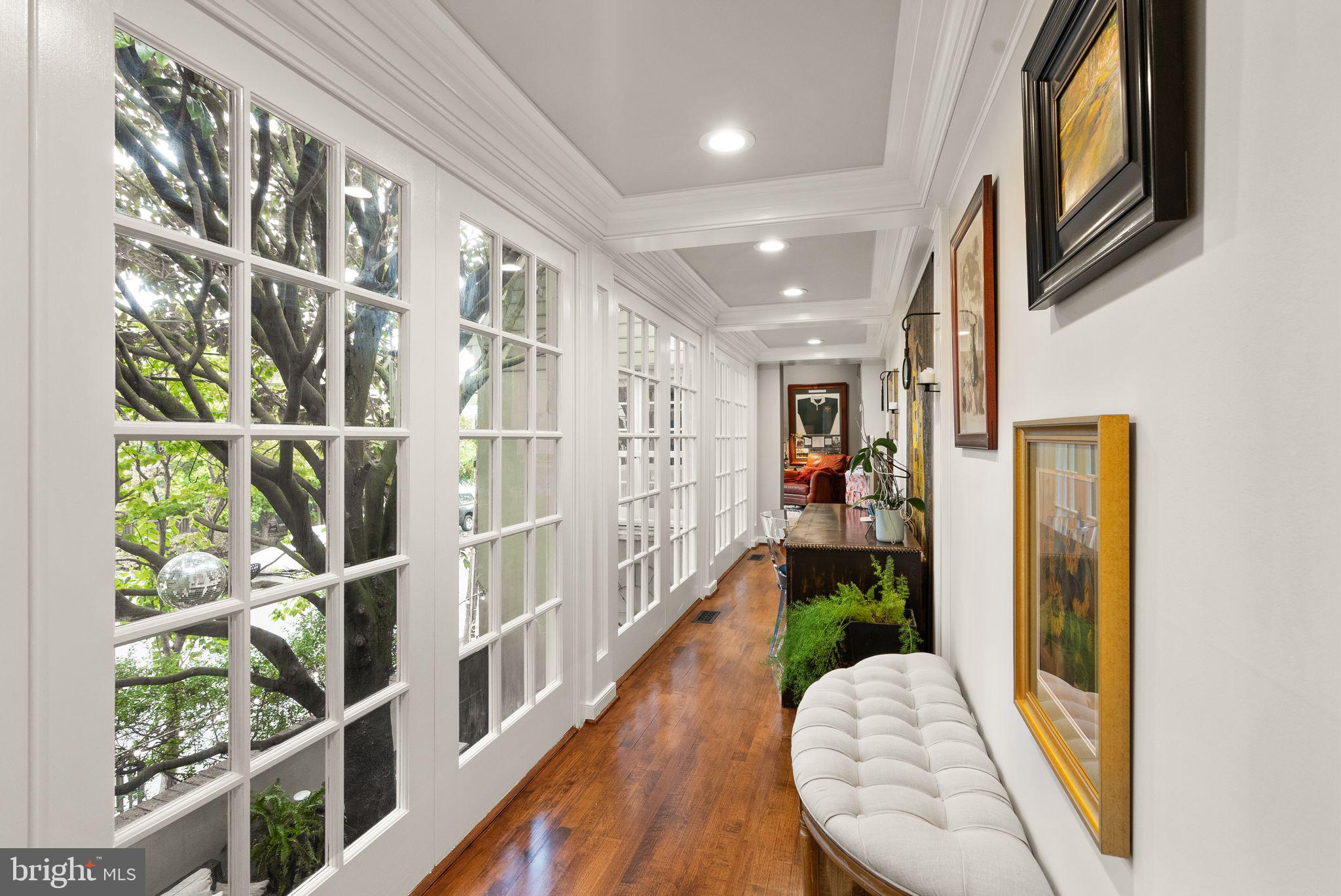 OLD TOWN ALEXANDRIA - Residential