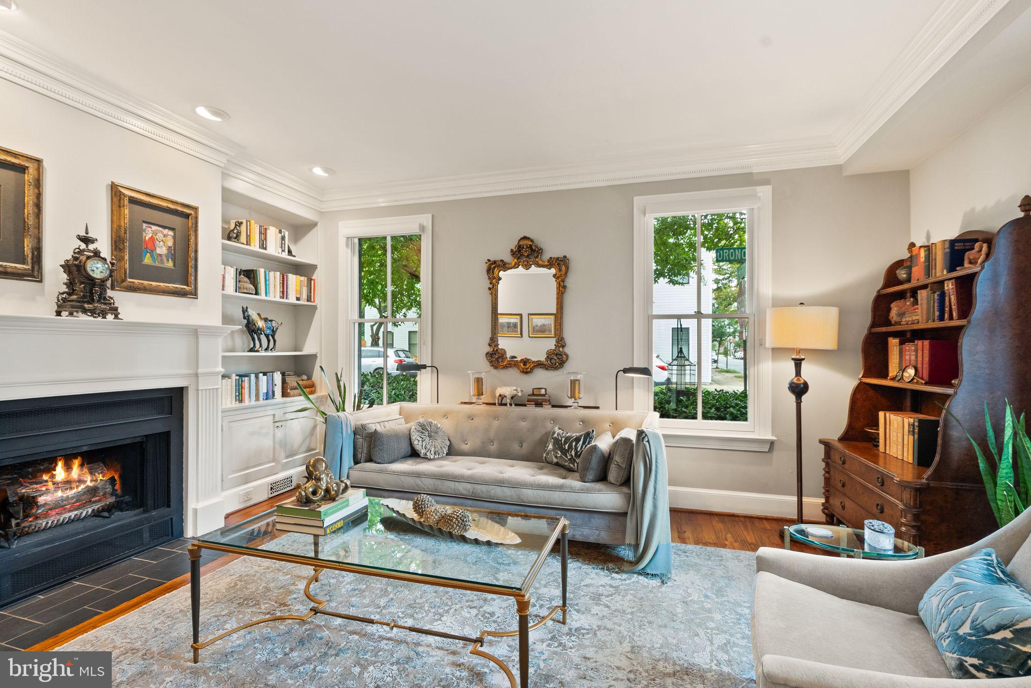 OLD TOWN ALEXANDRIA - Residential