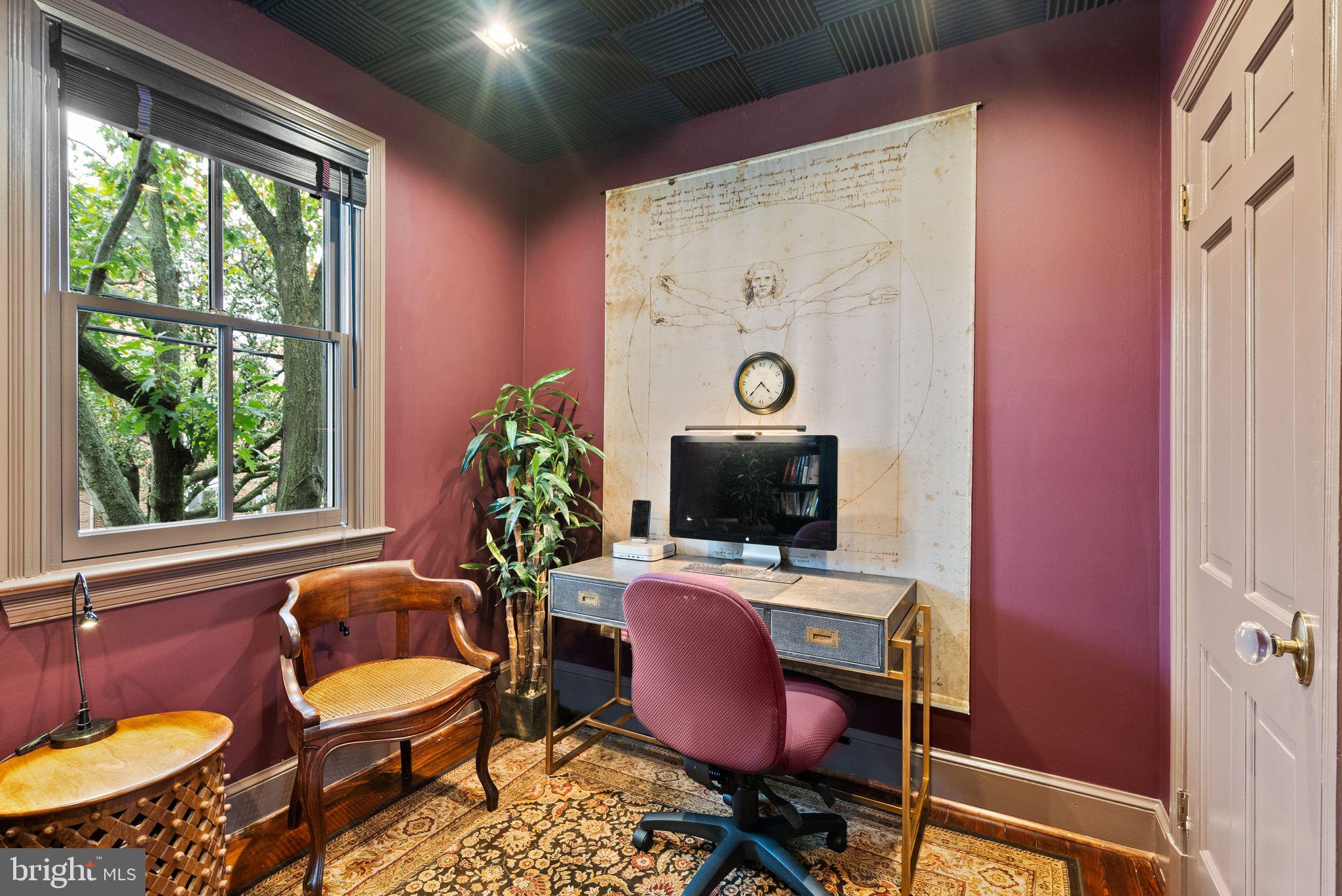 OLD TOWN ALEXANDRIA - Residential