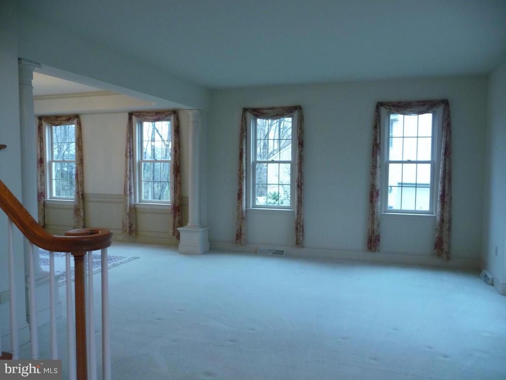 THE MEADOWS - Residential