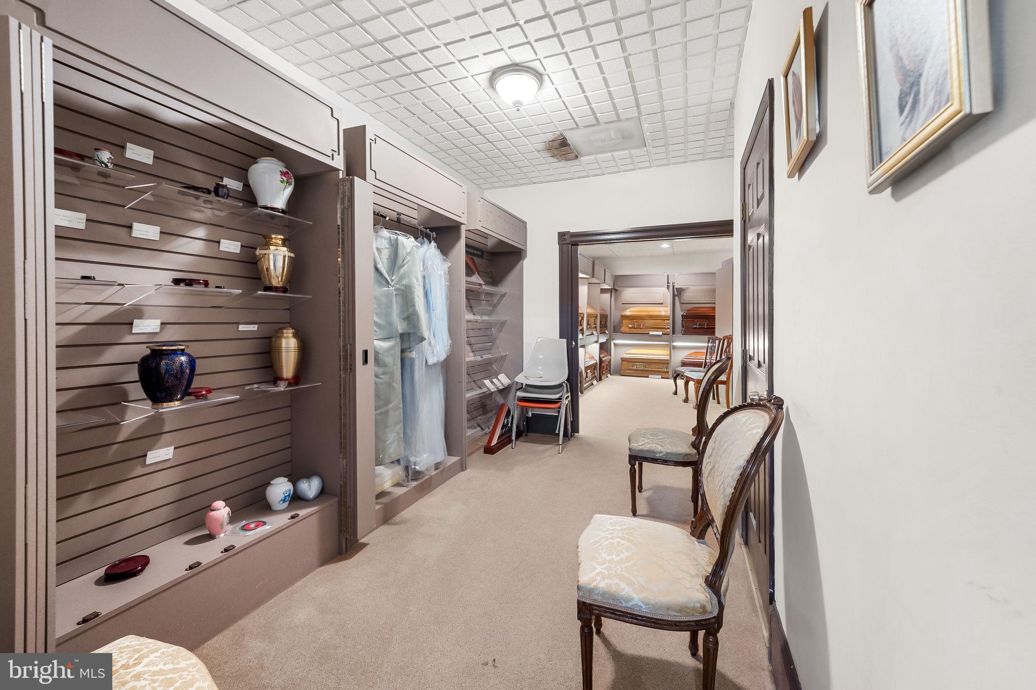 BOLTON HILL HISTORIC DISTRICT - Commercial Sale