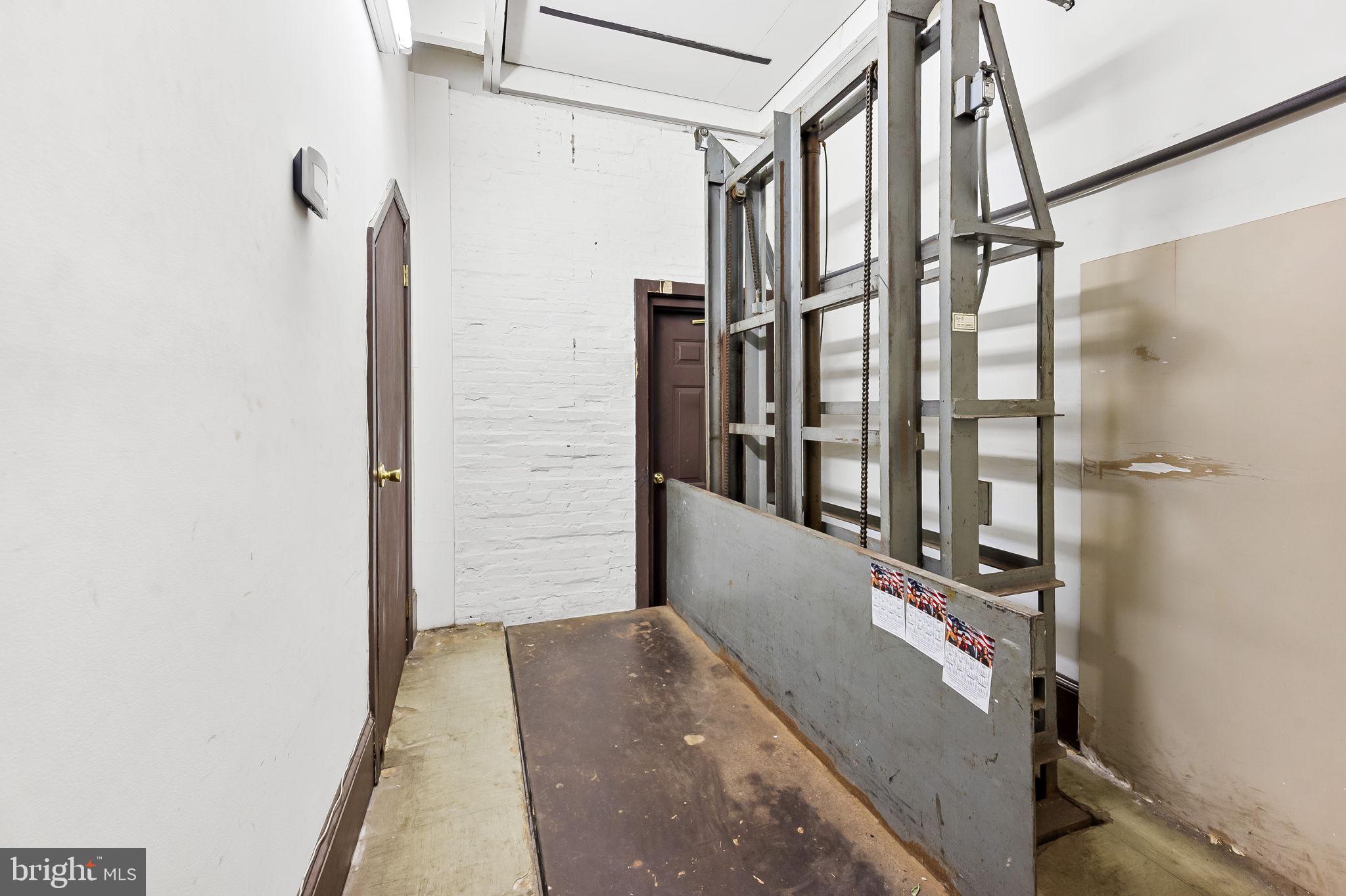 BOLTON HILL HISTORIC DISTRICT - Commercial Sale