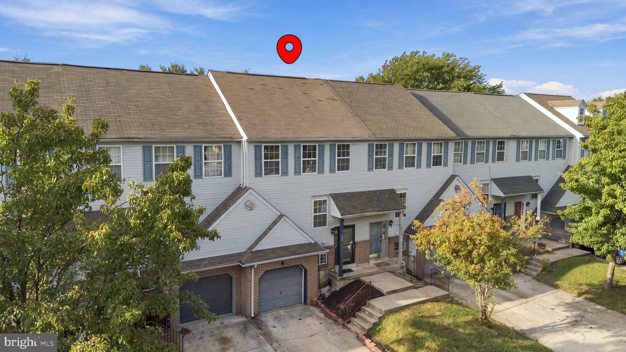 325 CHARRING CROSS DRIVE