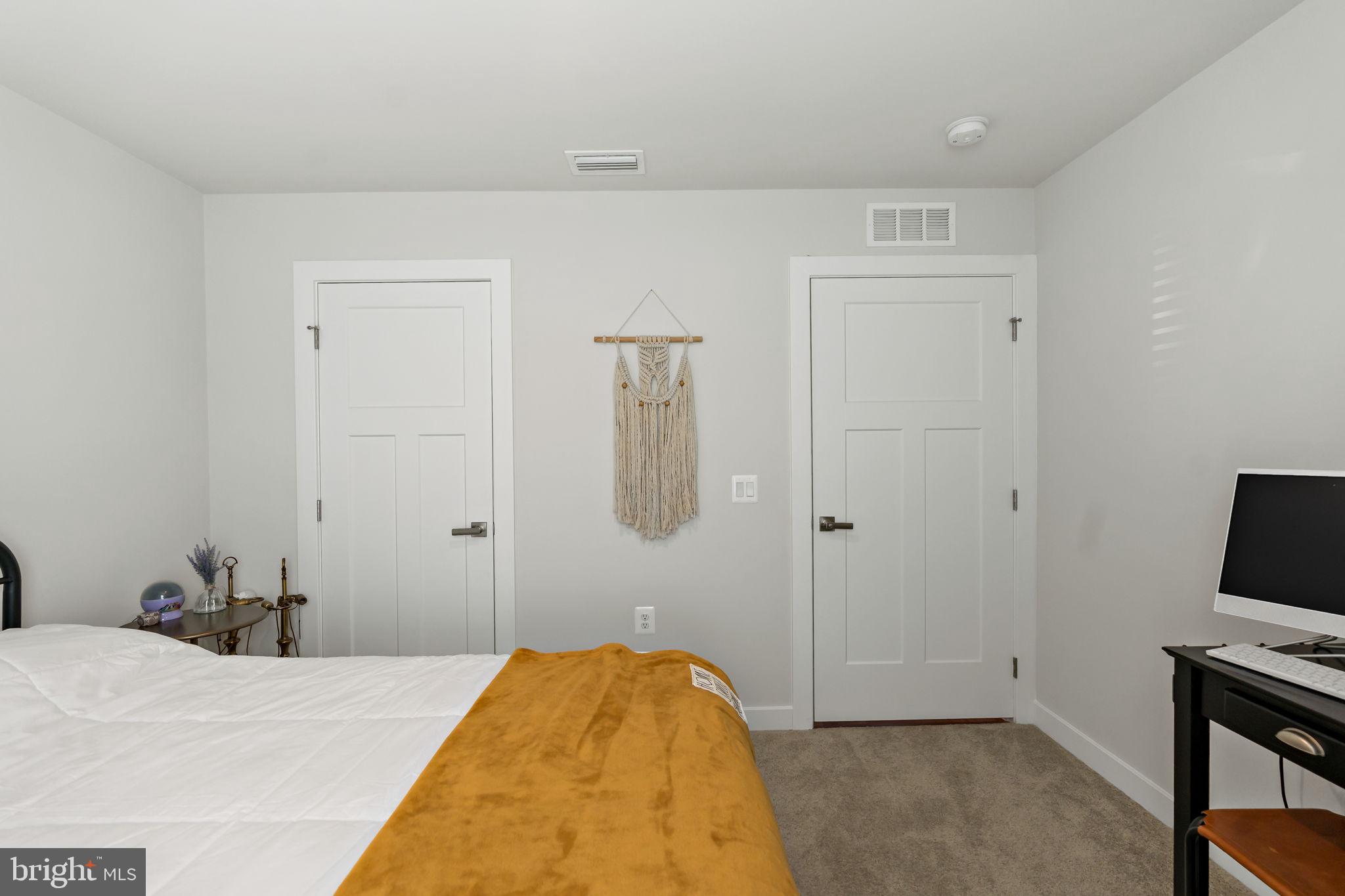 CARDINAL POINTE - Residential