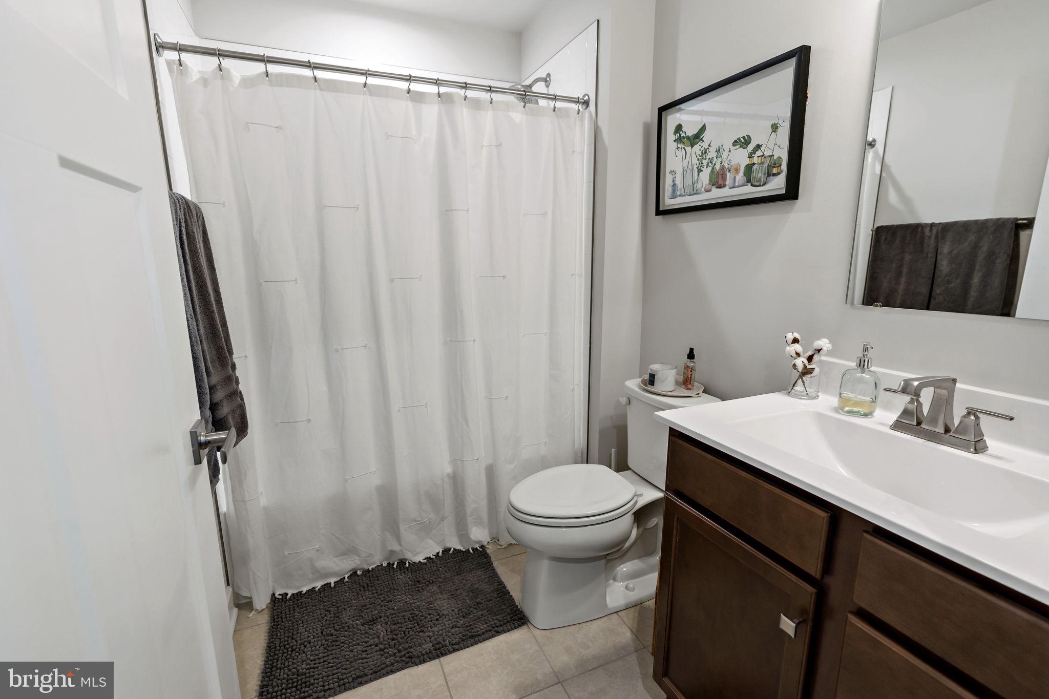 CARDINAL POINTE - Residential