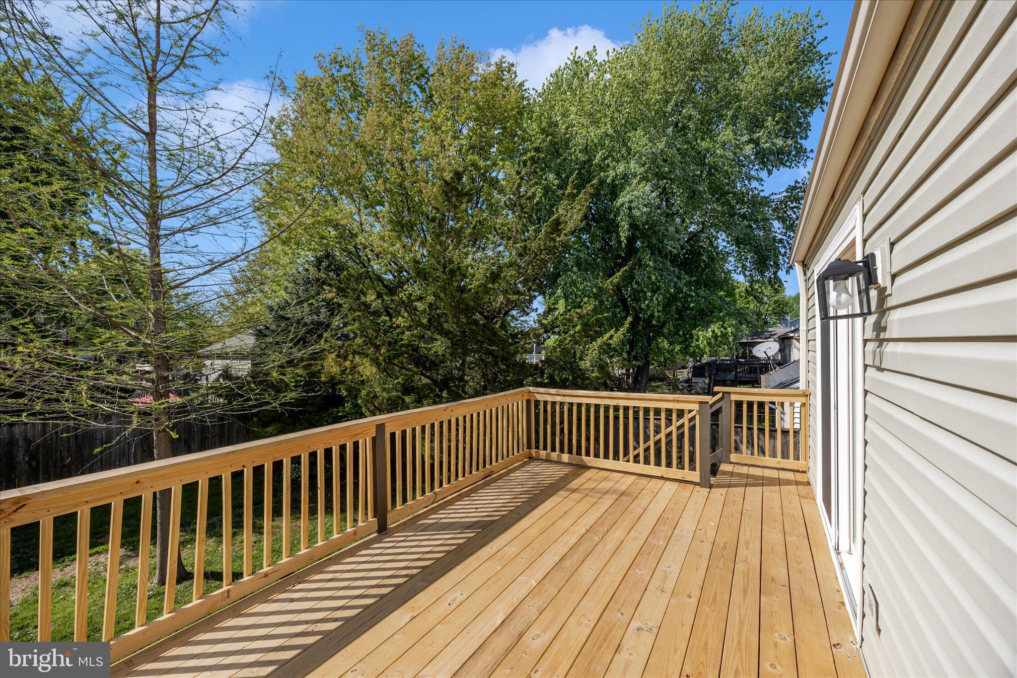 FOUNTAIN ROCK MANOR - Residential