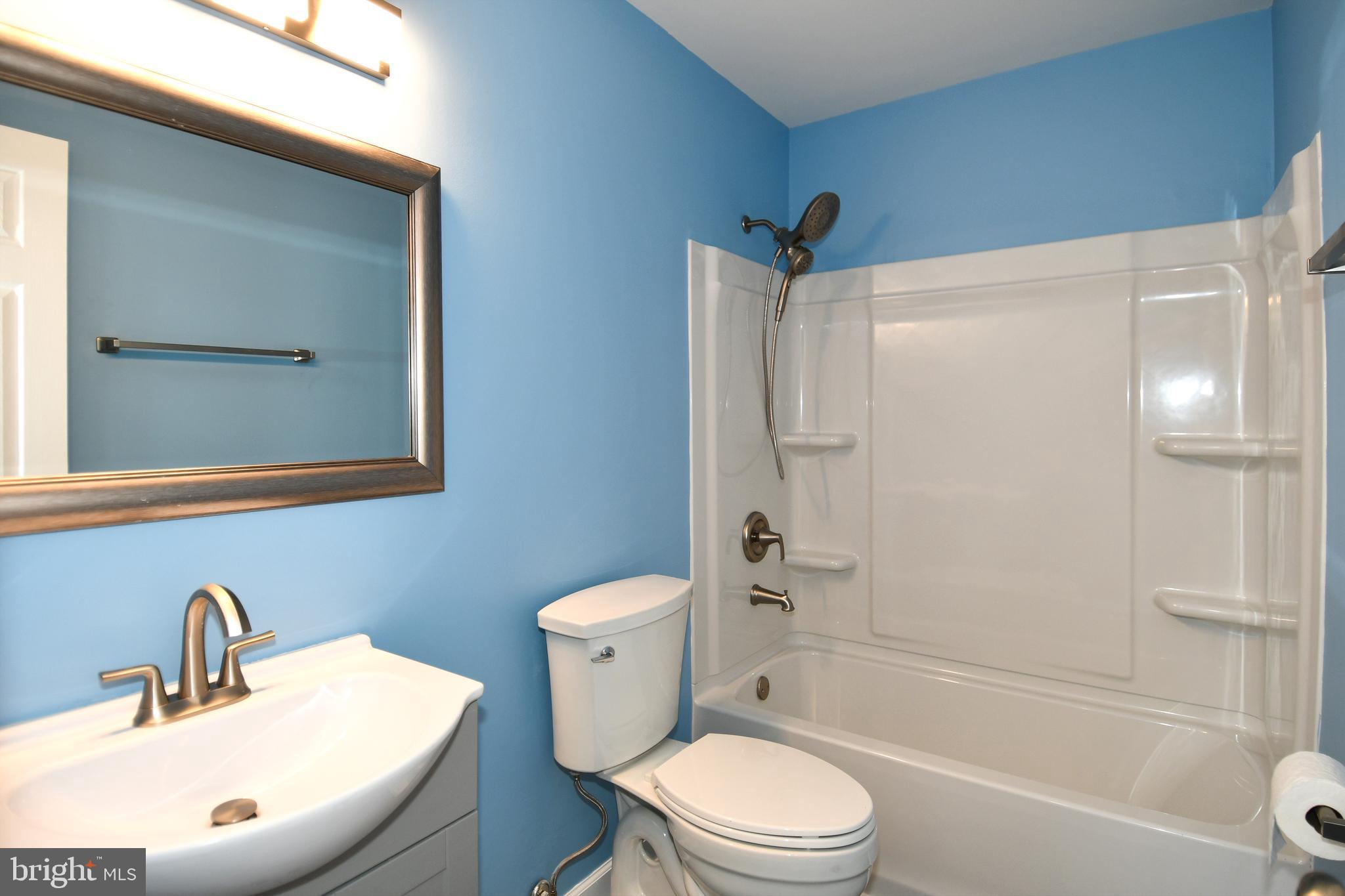 LANCASTER / WESTLAKE VILLAGE - Residential