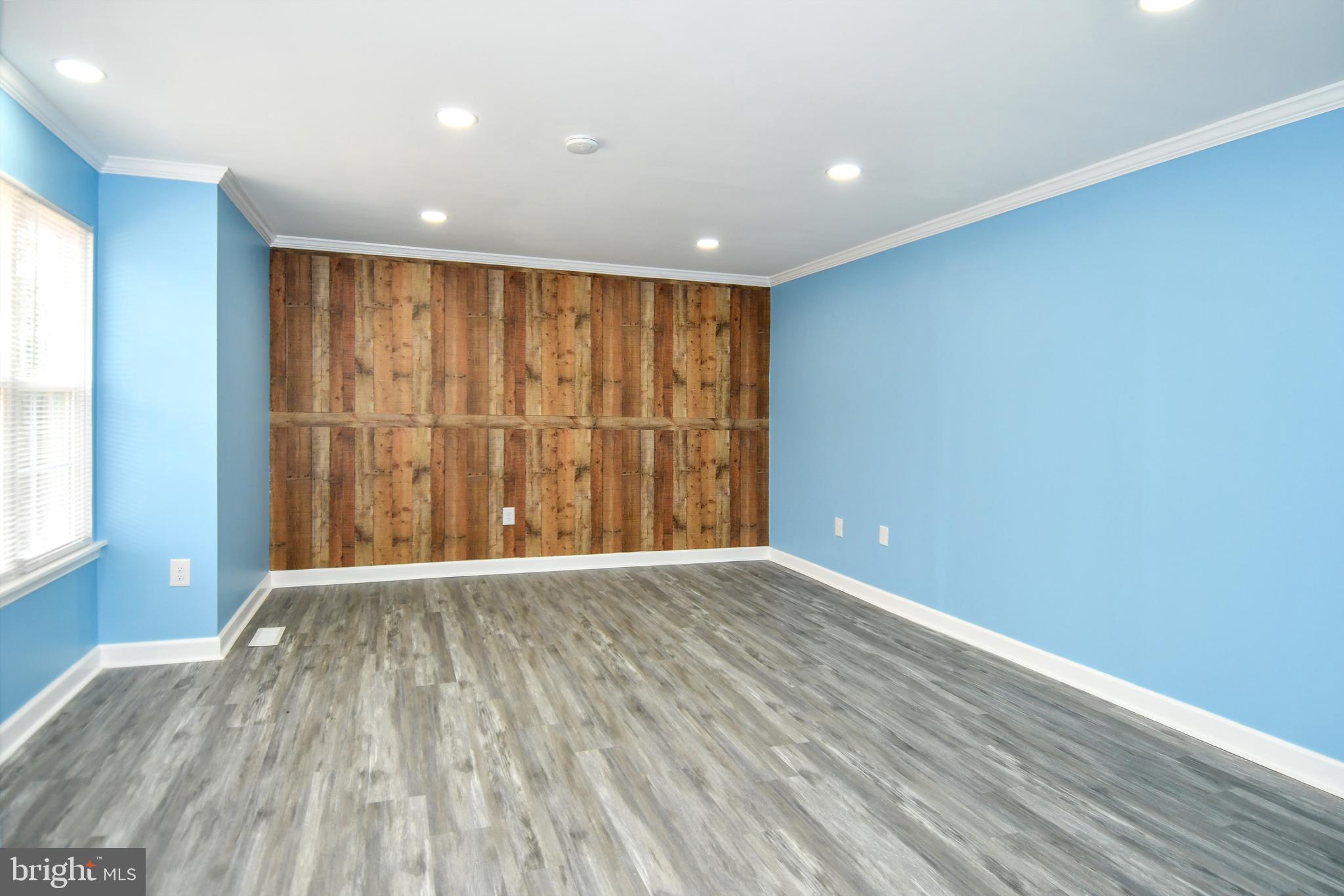 LANCASTER / WESTLAKE VILLAGE - Residential