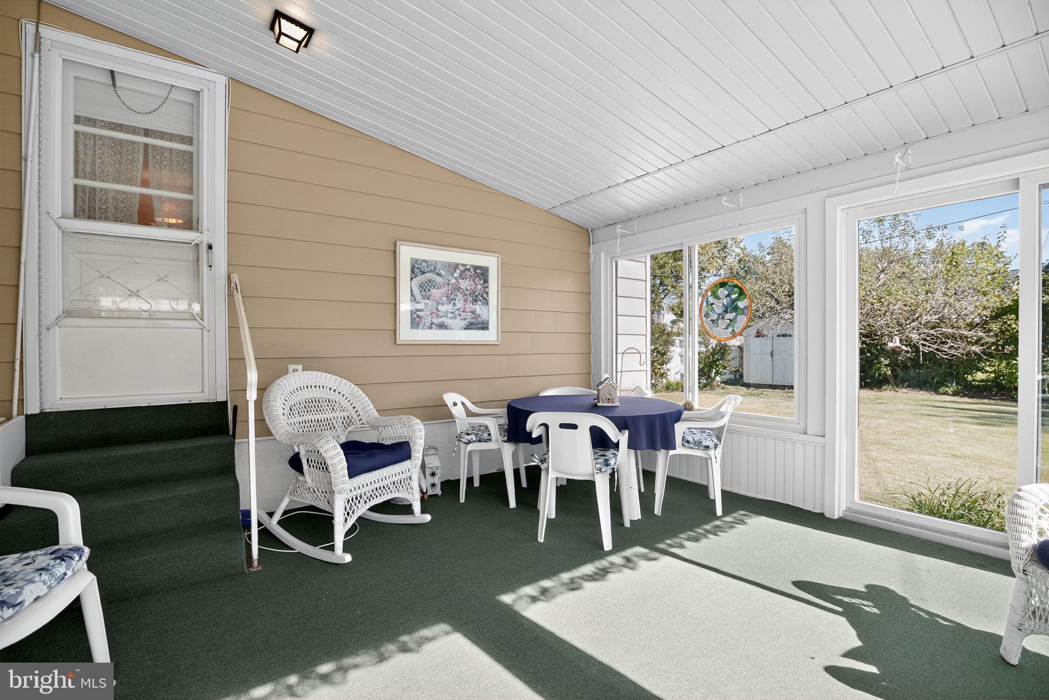 GLENSIDE - Residential