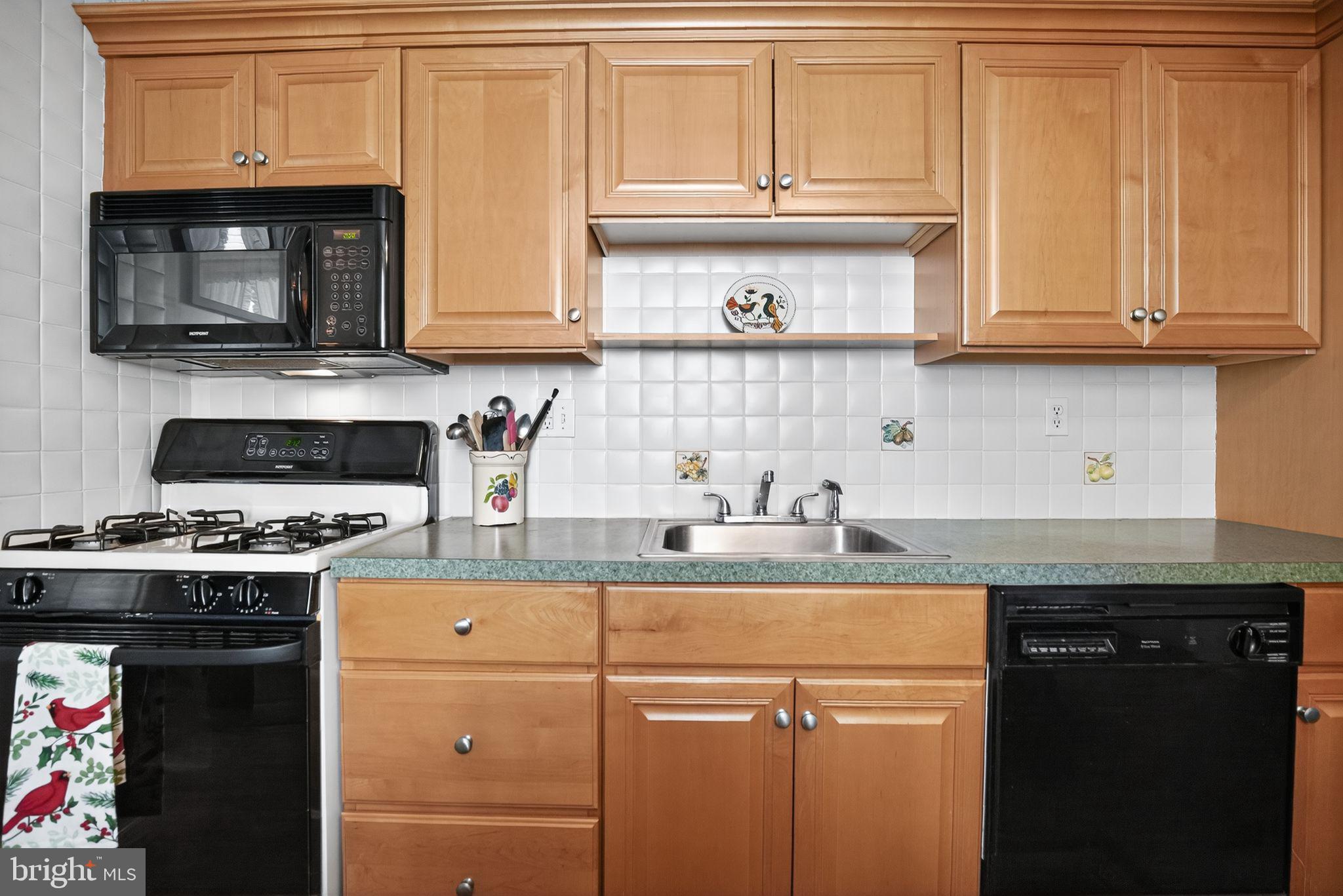 GLENSIDE - Residential