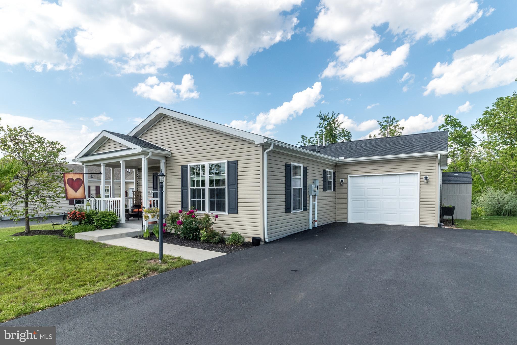 SPRING VALLEY VILLAG - Residential