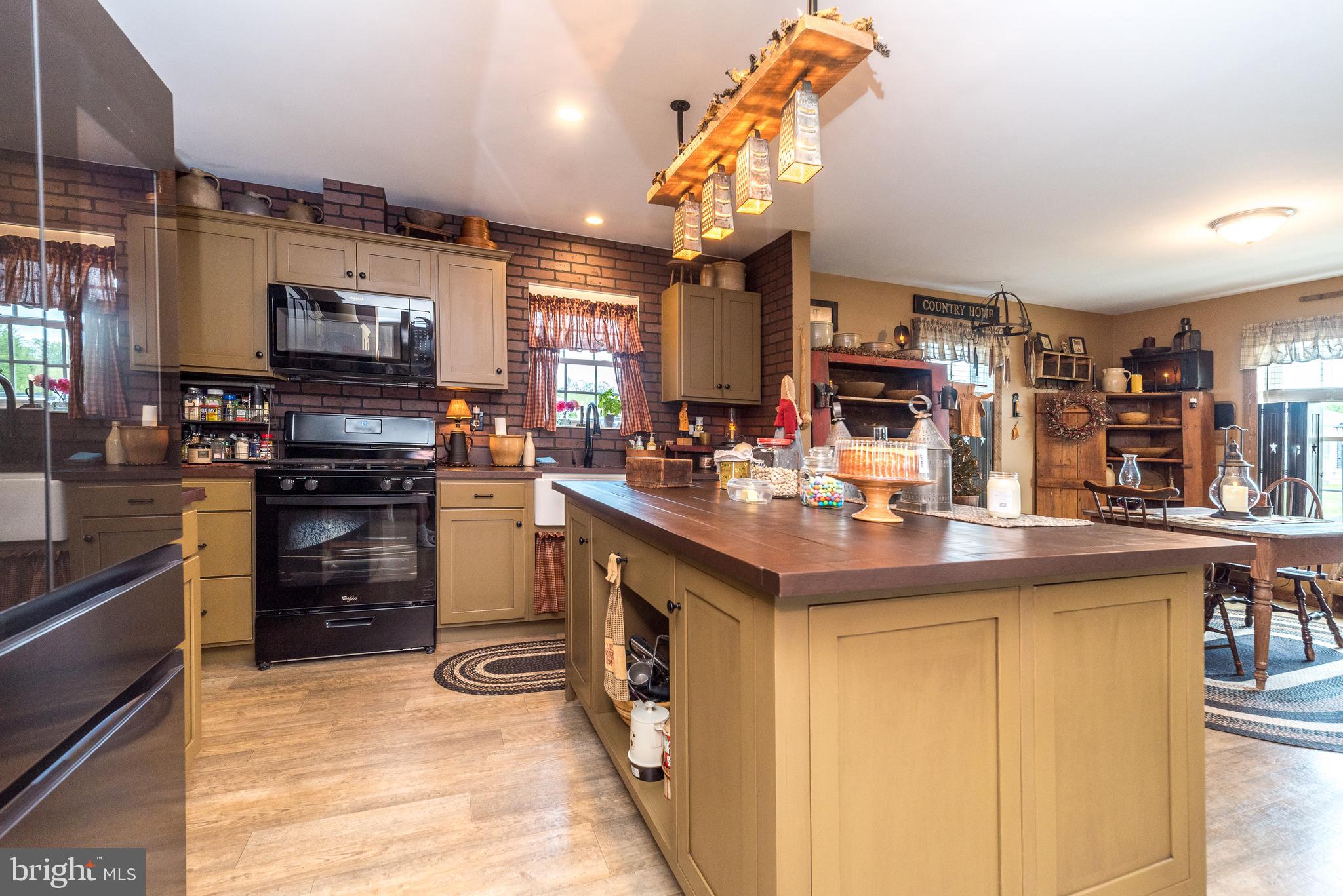 SPRING VALLEY VILLAG - Residential