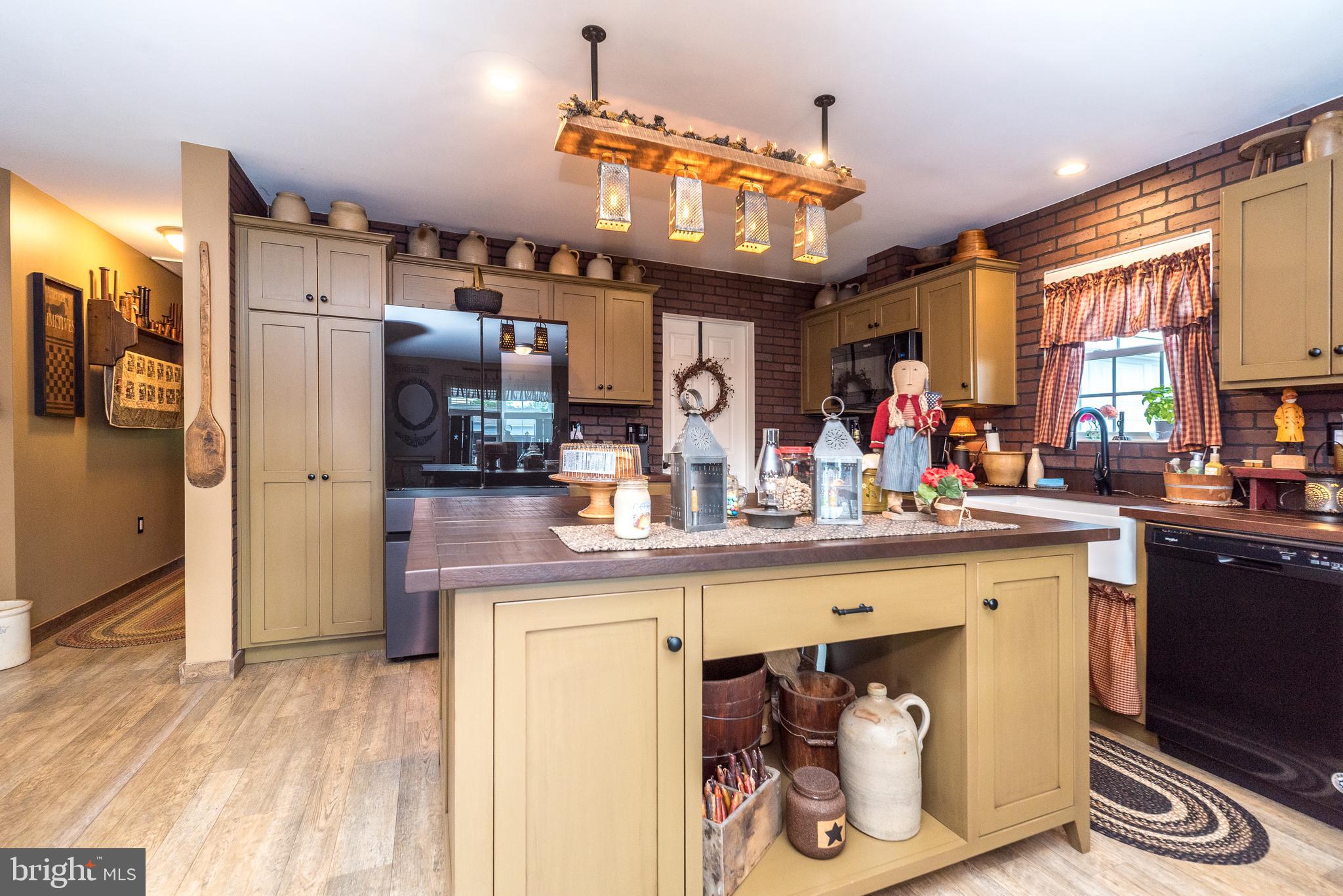 SPRING VALLEY VILLAG - Residential