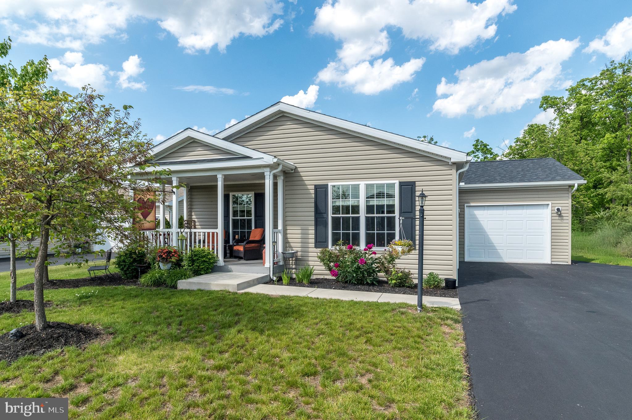 SPRING VALLEY VILLAG - Residential